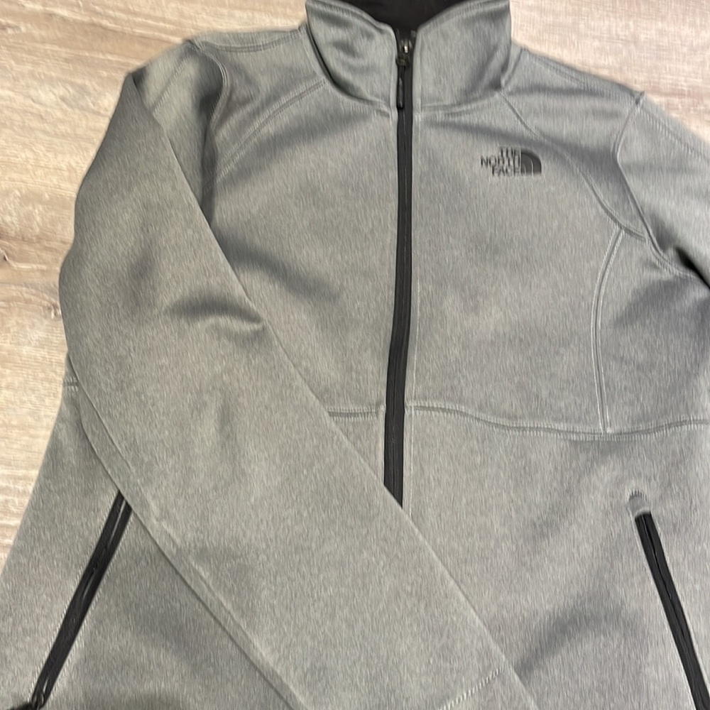 Northface Windfall Jacket - image 8